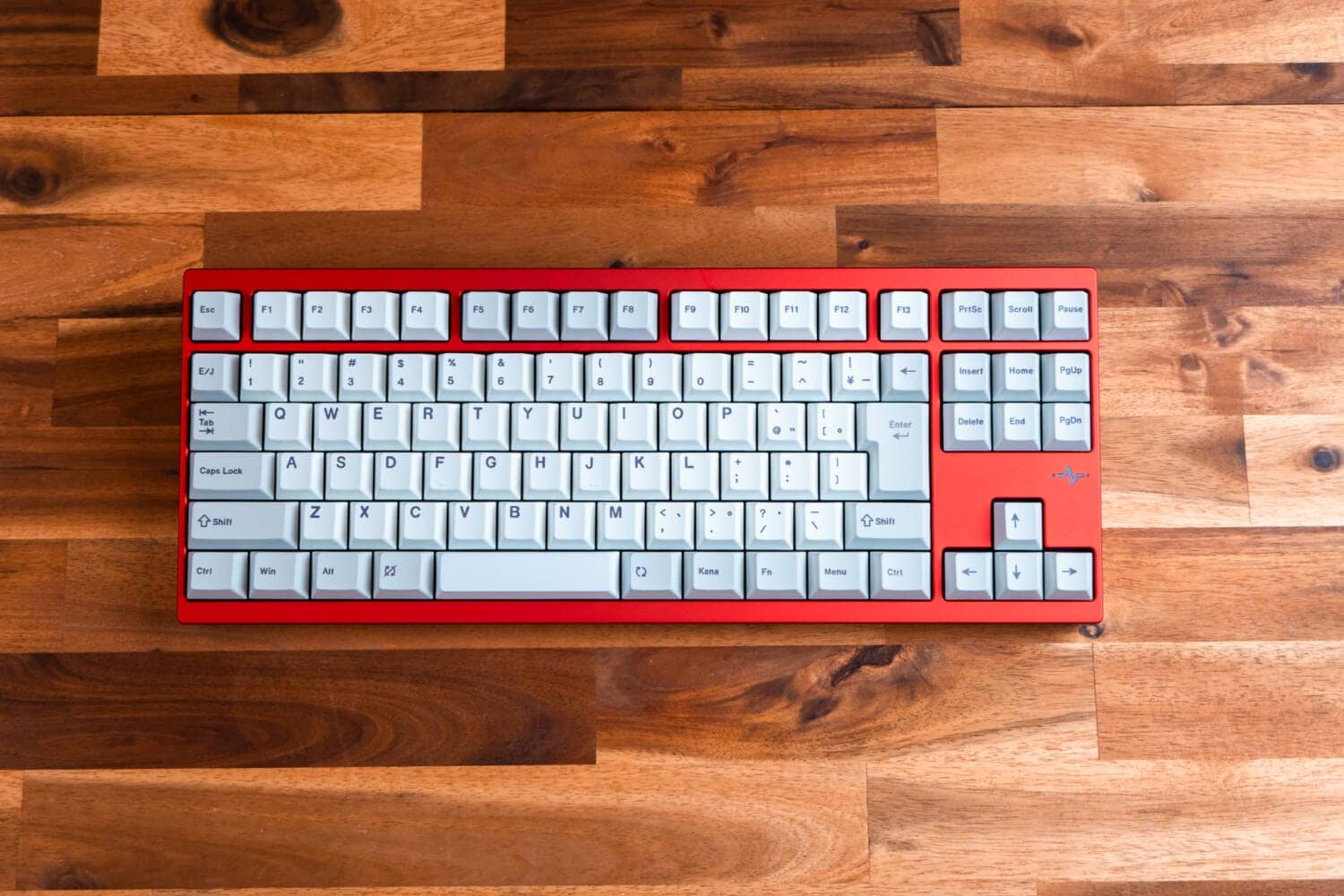 Crush80JIS replacement kit is now available! Easily reassembled for use as a Japanese layout 17 P1091300