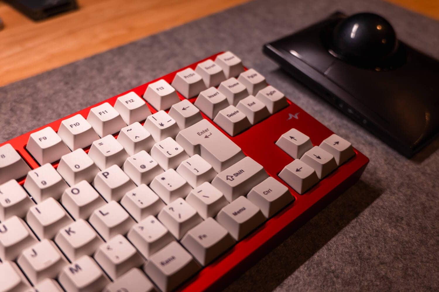 Crush80JIS replacement kit is now available! Easily reassembled for use as a Japanese layout 24 P1091319