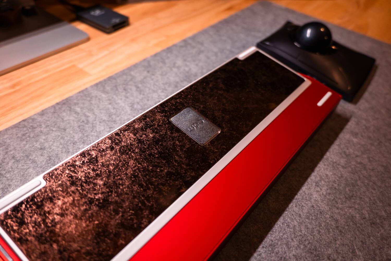 Crush80JIS replacement kit is now available! Easily reassembled for use as a Japanese layout 25 P1091323