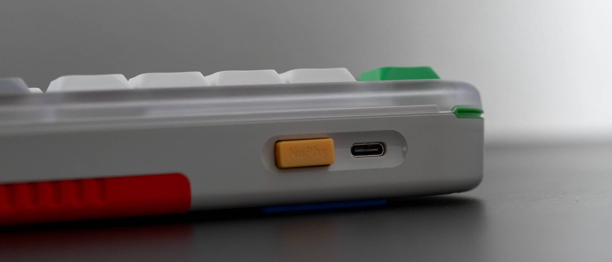 NuPhy Kick75 Review|A Retro-Featured All-Rounder Keyboard for Low-Pro or Normal Use 18 P1091431