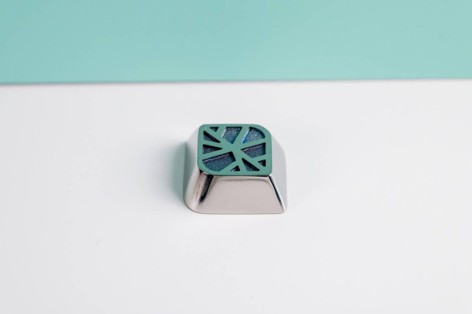 Ekam Vahini-Titanium Artisan Keycap Review 5 P1091651