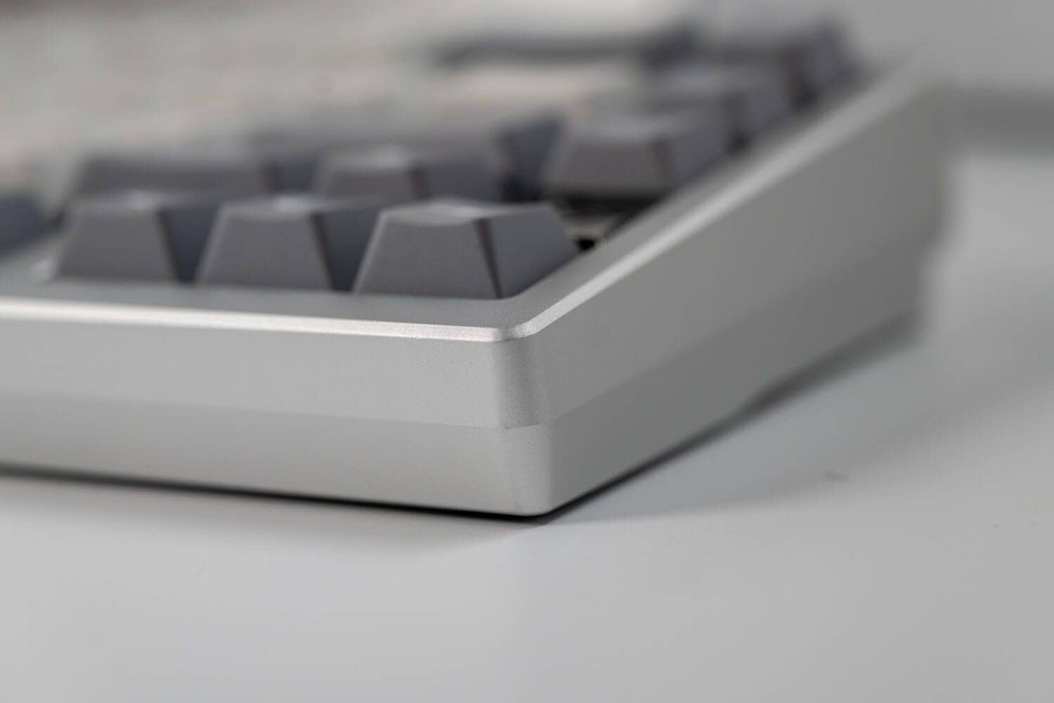Wobkey Zen65レビュー|3つの打鍵感を選べるカスタマイズ製抜群のキーボード 33 P1091767