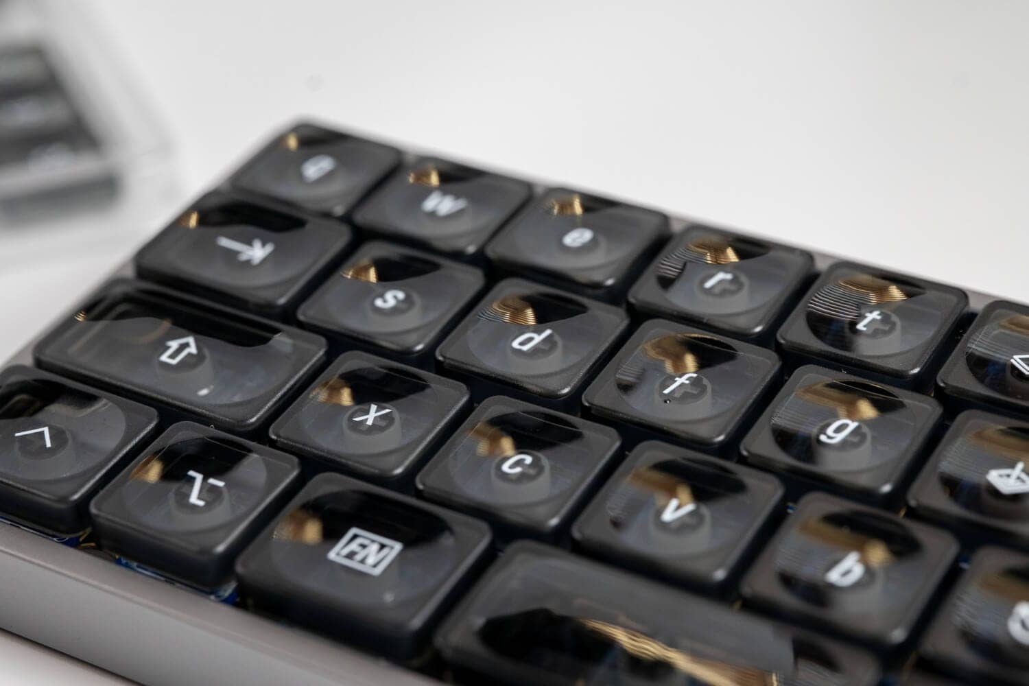 Jezail Funder LCK-40S & Ergo Keycap Set Review 28 P1092303
