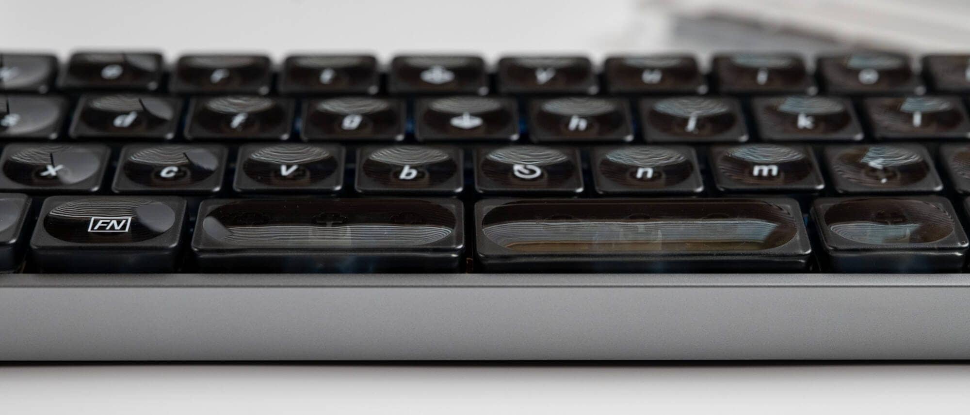 Jezail Funder LCK-40S & Ergo Keycap Set Review 29 P1092308