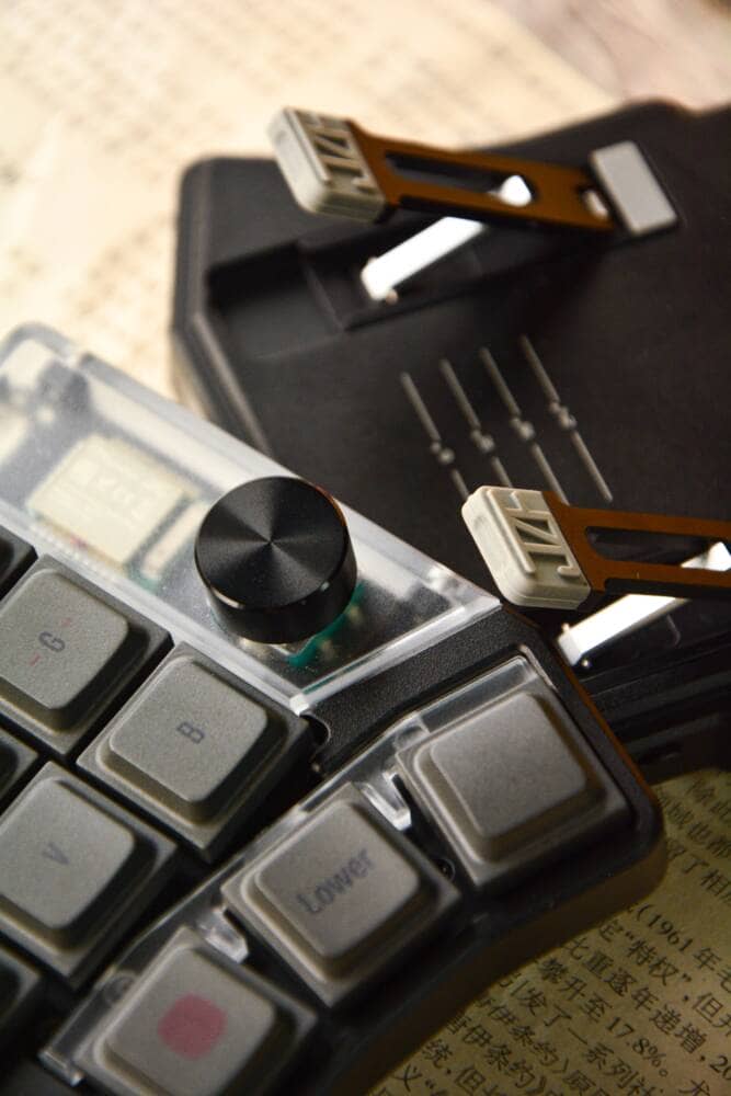 Cornix LP Black Color Renewal Version Released|Microcomputer Cover Color Questionnaire for Orange Version 4 G4Q2QIKXEAAi2L