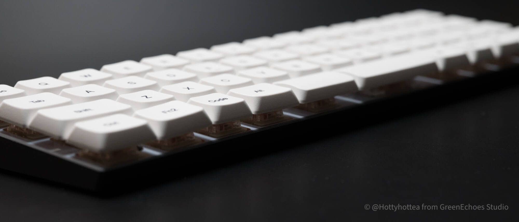 VortexGear Core Plusレビュー|魅力的なアルミニウム筐体のいつでも買える40%キーボード 15 P1093365