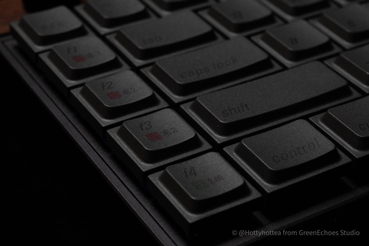 JezailFunder Jiffy75 (SP75) Advance Review|Easy-to-use left-right split 75% keyboard with low switching costs 76 P1093665