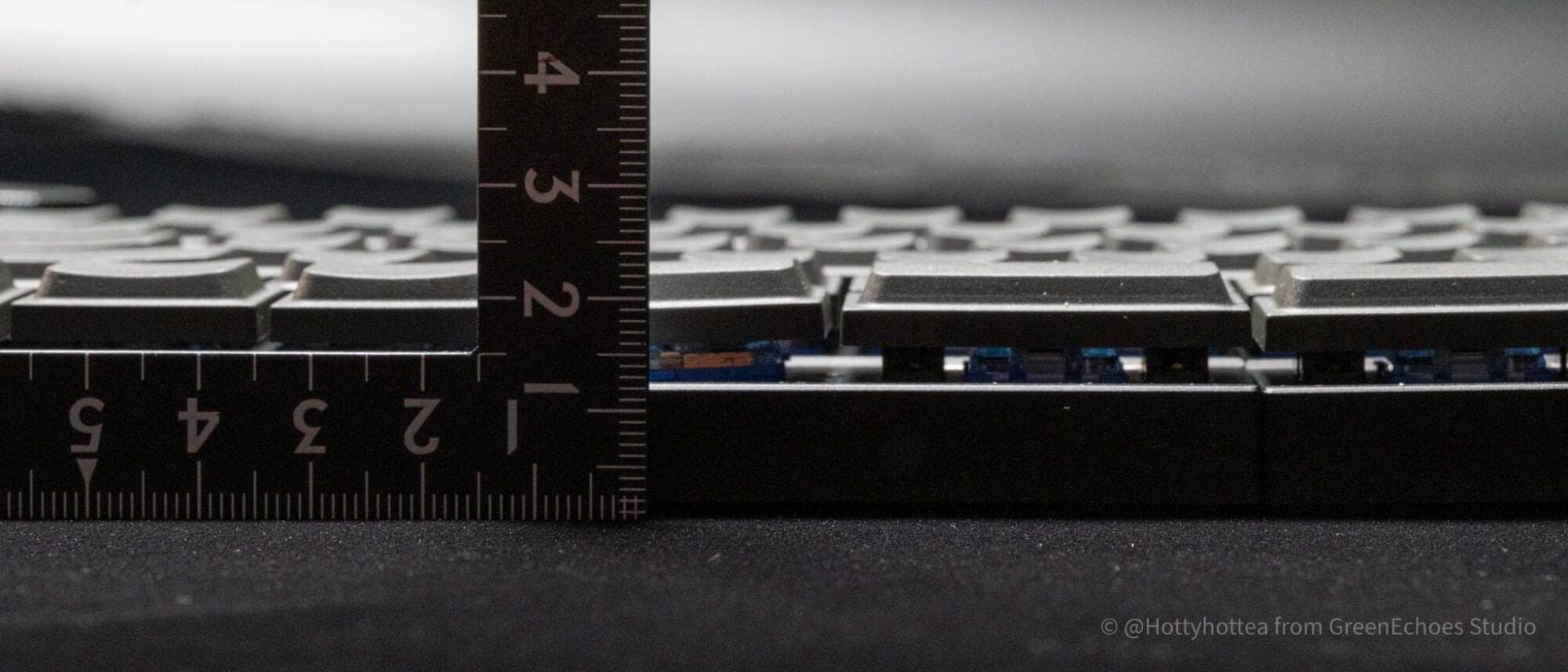 JezailFunder Jiffy75 (SP75) Advance Review|Easy-to-use left-right split 75% keyboard with low switching costs 68 P1093678