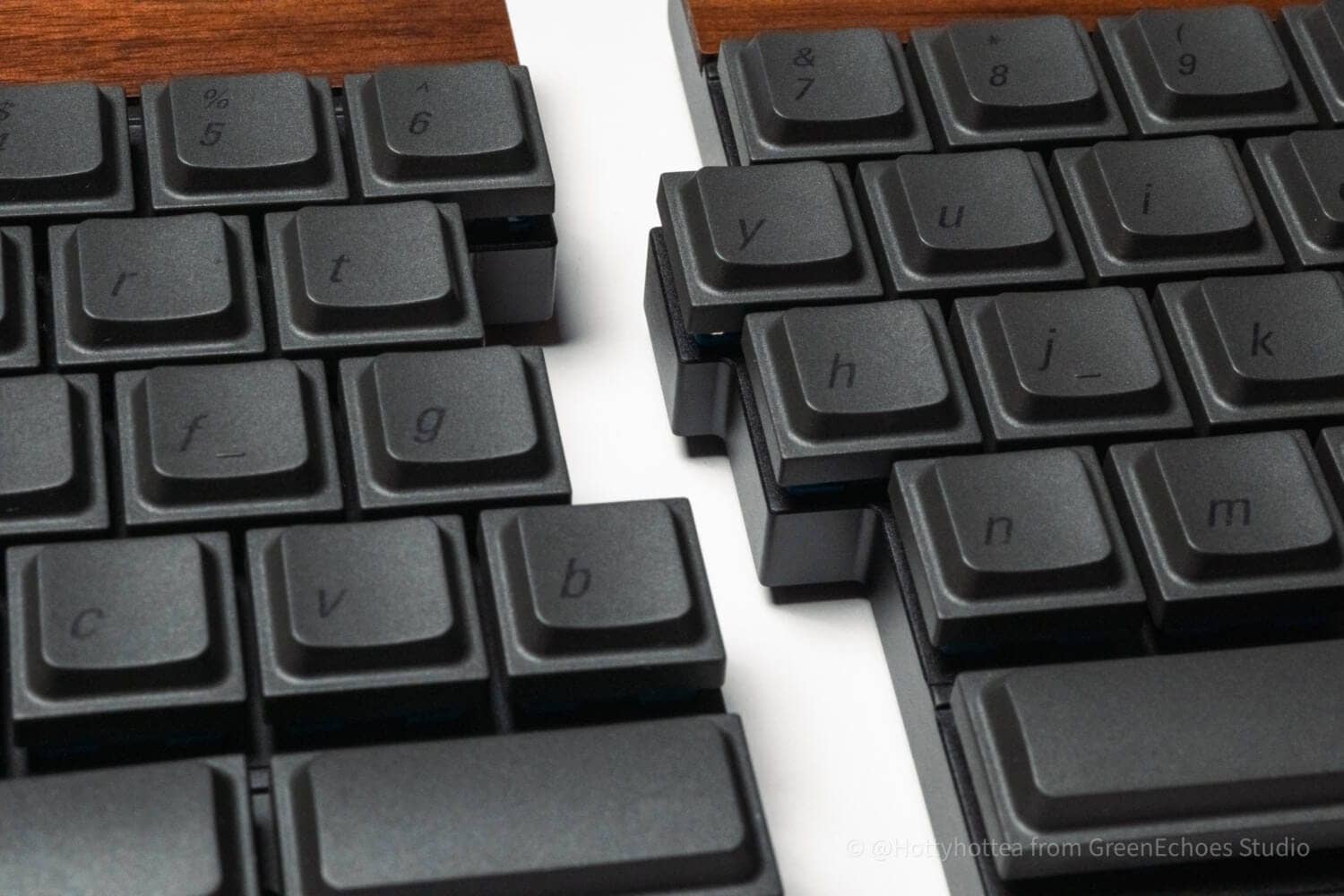 JezailFunder Jiffy75 (SP75) Advance Review|Easy-to-use left-right split 75% keyboard with low switching costs 85 P1093688