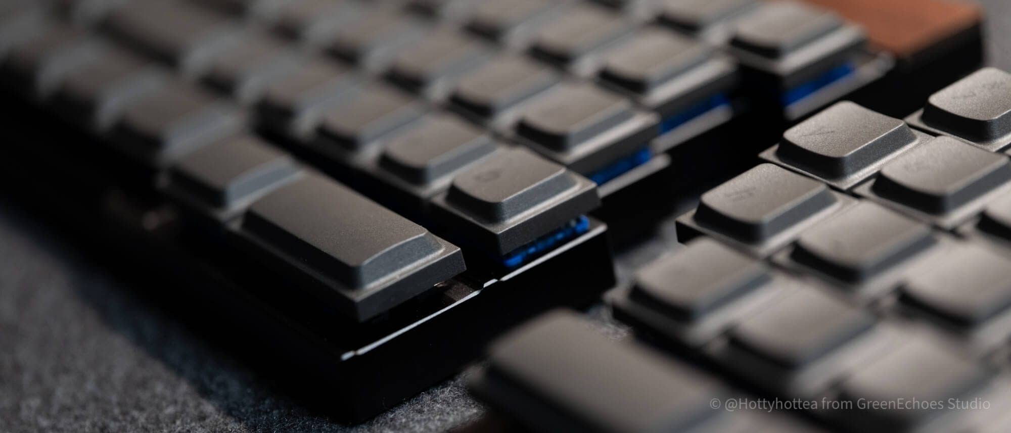 JezailFunder Jiffy75 (SP75) Advance Review|Easy-to-use left-right split 75% keyboard with low switching costs 86 P1093705