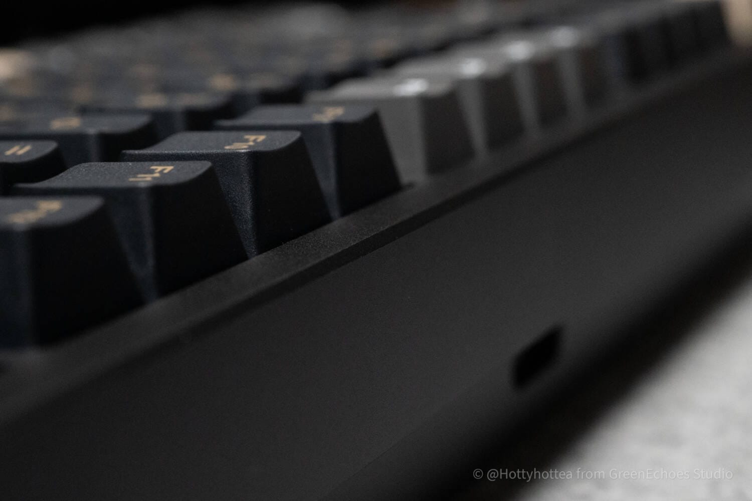 WOBKEY Rainy 75 Pro JIS レビュー｜あの雨音のようなタイピング音は