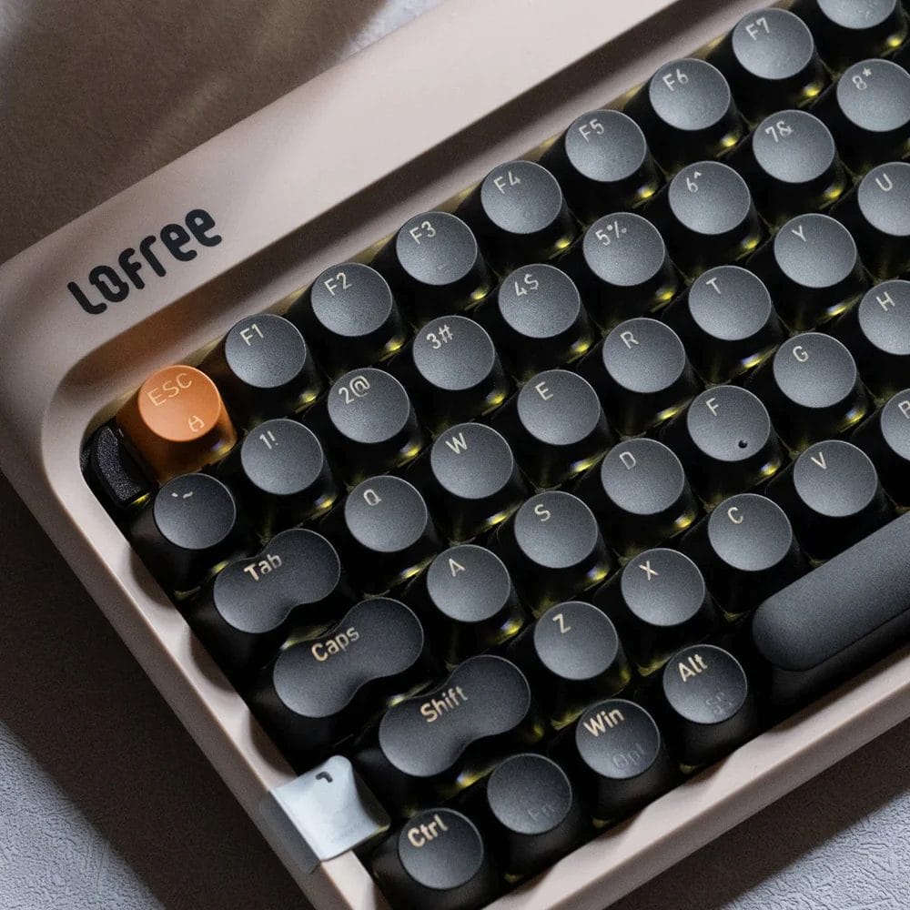 三陽合同会社、Lofree「1970s」シリーズの国内販売を開始。レトロ