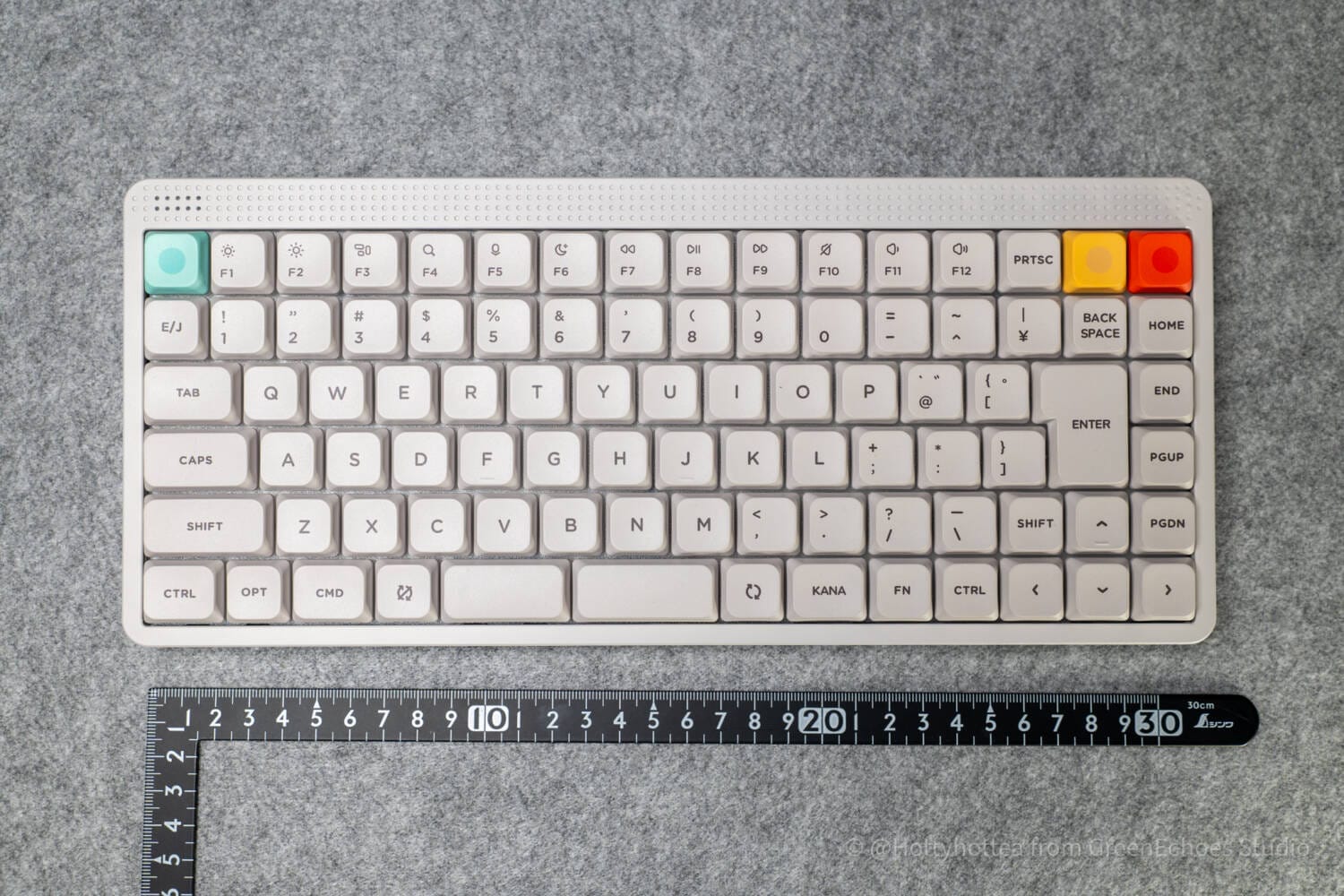 NuPhy Node75JISレビュー｜オフィスユースで使える分割スペースバー
