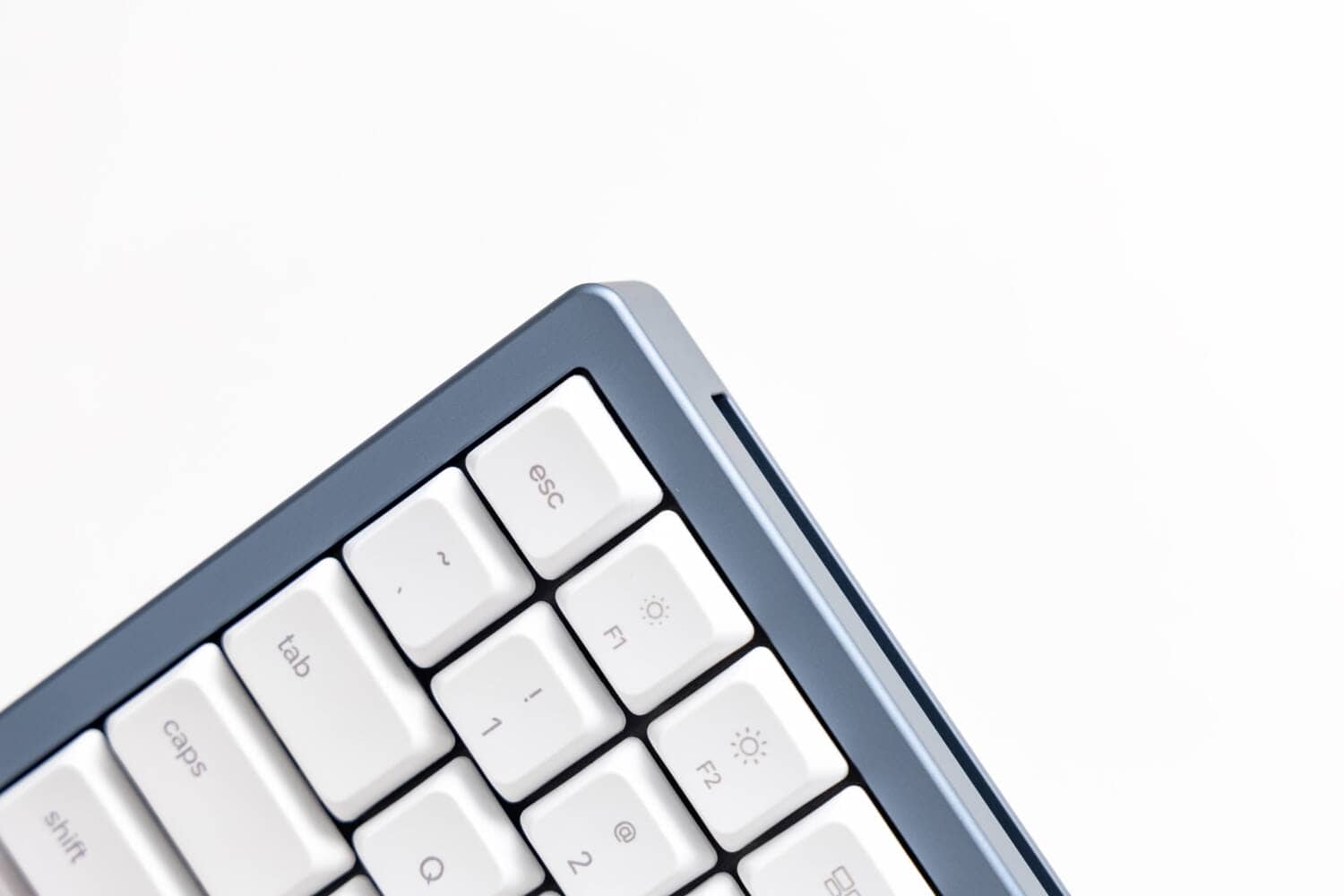 NocFreeが「NocFree &」の新しい写真を公開|クリーンでクールなセットアップが魅力的 2 HI Q9duW8AAKTGb