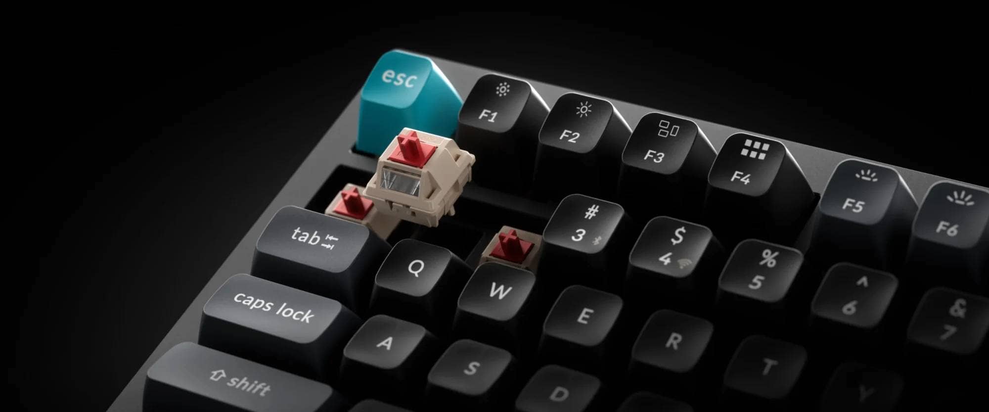 Q1 Ultra Hot swappable Hero Image desktop